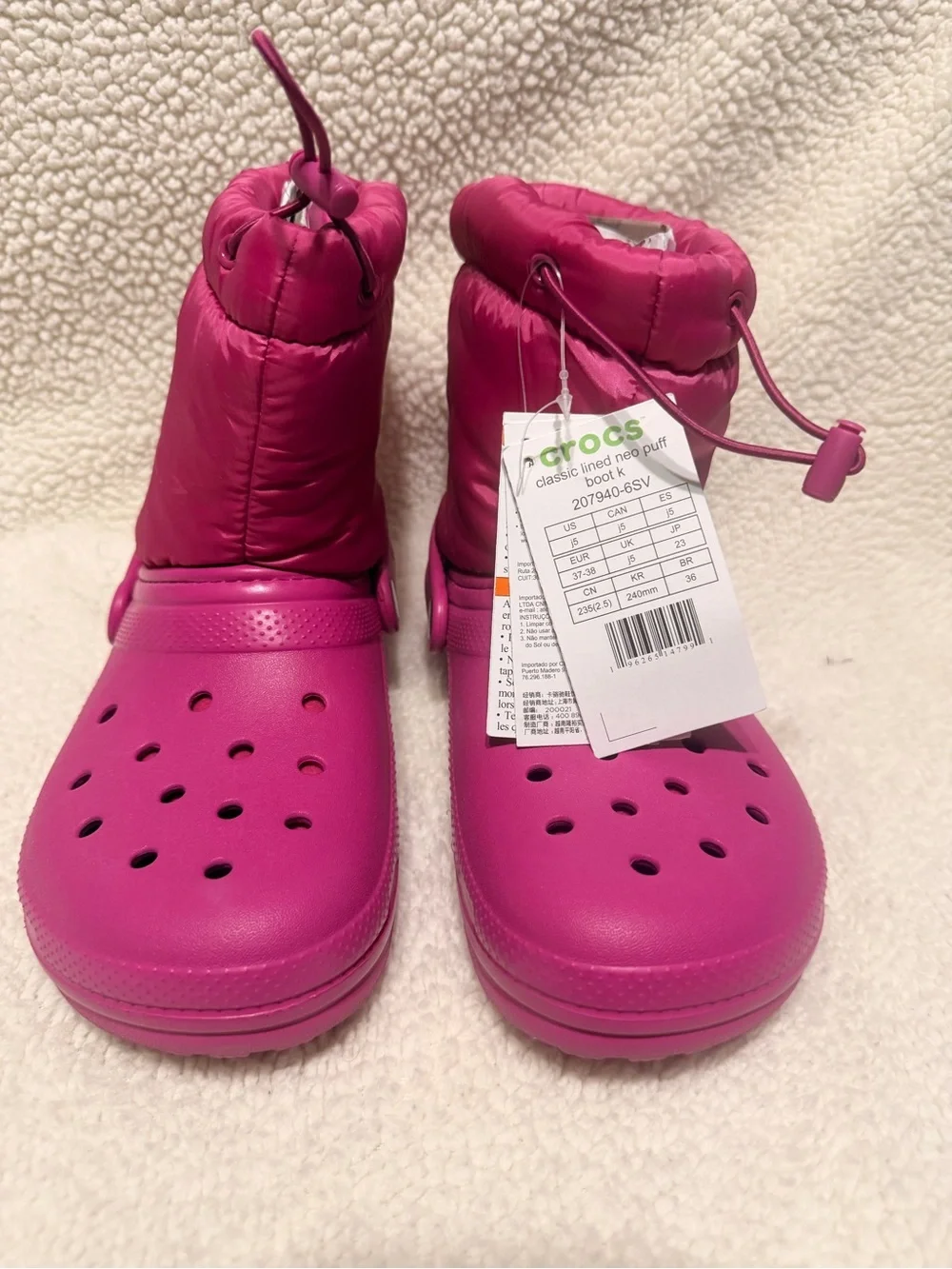 CROCS Kids Classic Lined Neo Puff Boot - Hot Pink
